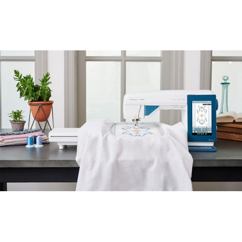 Husqvarna Viking DESIGNER SAPPHIRE™ 85 Buy Online D C Nutt Sewing